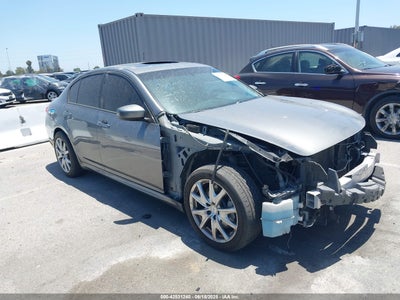 INFINITI G37 2012