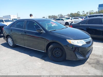 TOYOTA CAMRY 2012