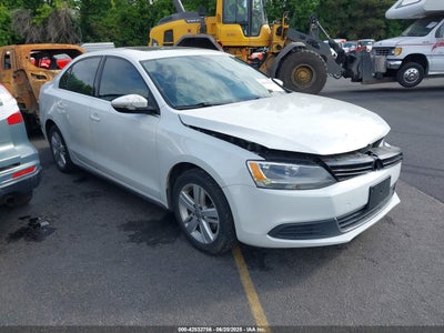 VOLKSWAGEN JETTA HYBRID 2014