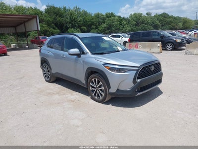 TOYOTA COROLLA CROSS 2024