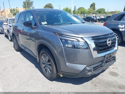 NISSAN PATHFINDER 2024