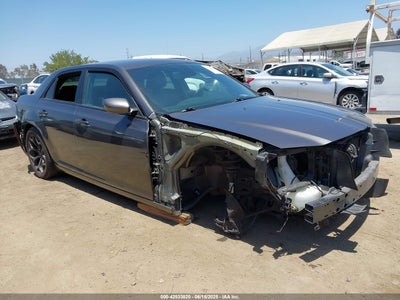 CHRYSLER 300 2019
