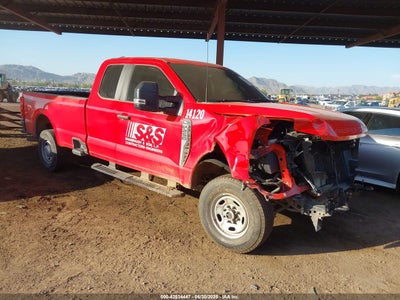 FORD F-250 2024