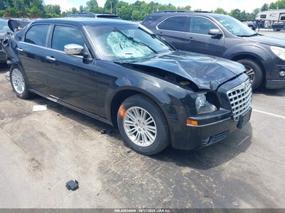 CHRYSLER 300 2010