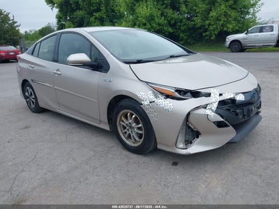 TOYOTA PRIUS PRIME 2017