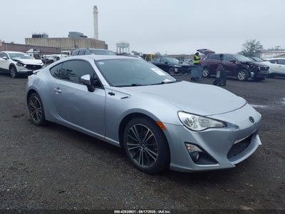 SCION FR-S 2015