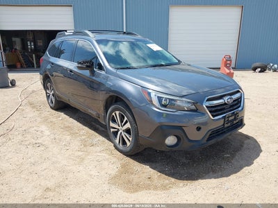 SUBARU OUTBACK 2019