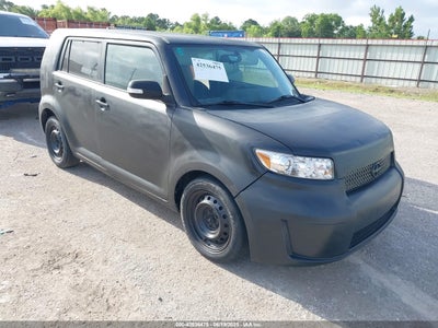 SCION XB 2009
