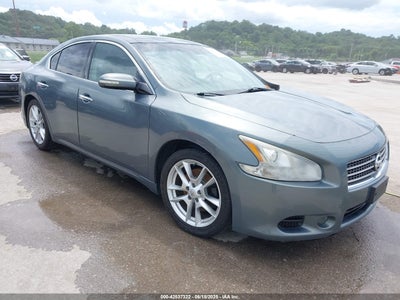 NISSAN MAXIMA 2011