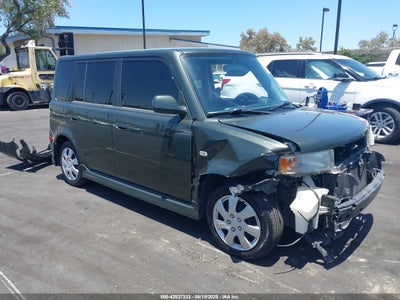 SCION XB 2004