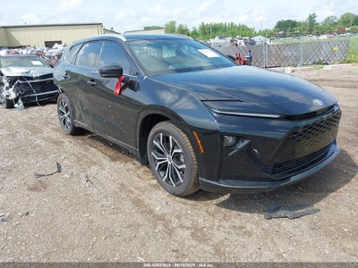 TOYOTA CROWN SIGNIA 2025