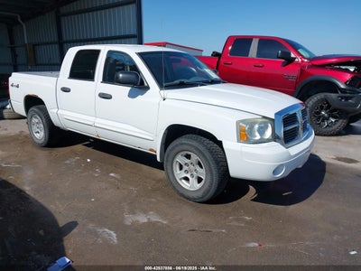 DODGE DAKOTA 2005