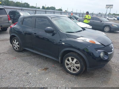NISSAN JUKE 2011