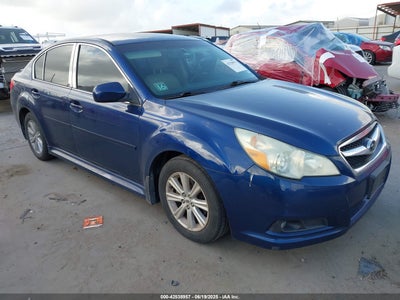 SUBARU LEGACY 2011