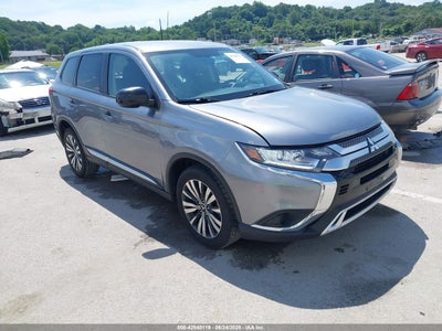 MITSUBISHI OUTLANDER 2020