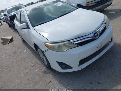 TOYOTA CAMRY 2012