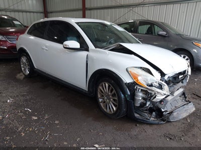 VOLVO C30 2011