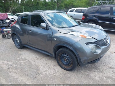 NISSAN JUKE 2011