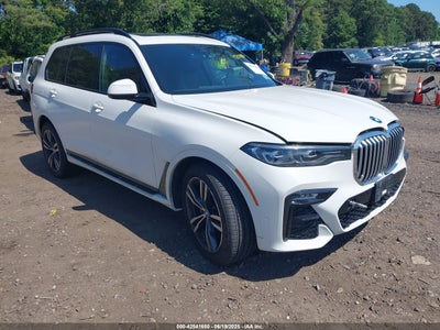 BMW X7 2021