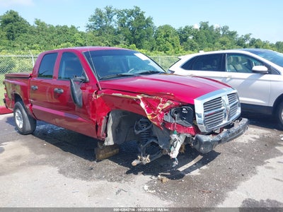 DODGE DAKOTA 2006