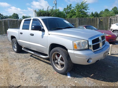 DODGE DAKOTA 2006