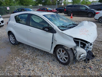 TOYOTA PRIUS C 2012