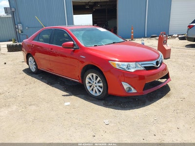 TOYOTA CAMRY HYBRID 2012
