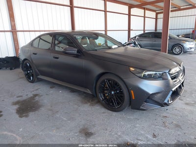 BMW M5 2025