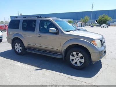 NISSAN PATHFINDER 2005
