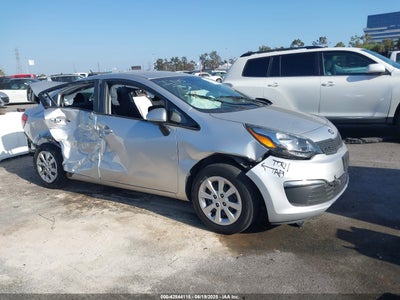 KIA RIO 2017