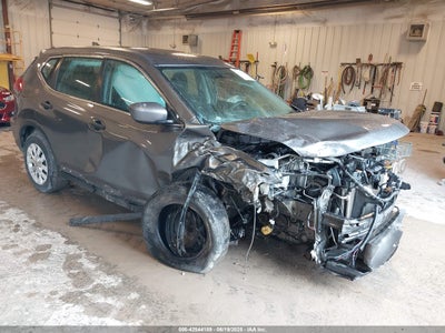 NISSAN ROGUE 2018