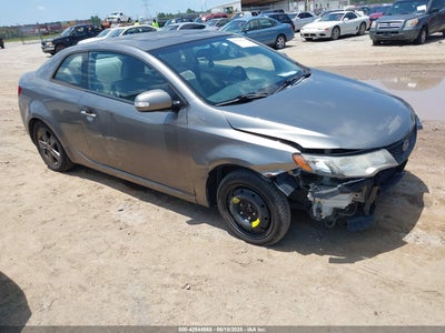KIA FORTE KOUP 2010