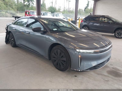 LUCID AIR 2025