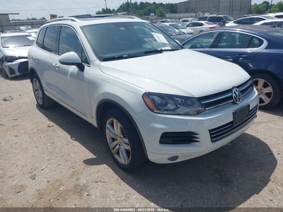 VOLKSWAGEN TOUAREG 2012