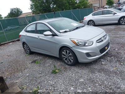 HYUNDAI ACCENT 2017