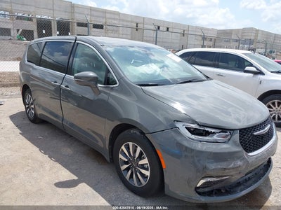 CHRYSLER PACIFICA HYBRID 2022