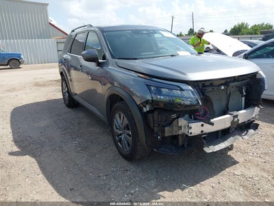NISSAN PATHFINDER 2025