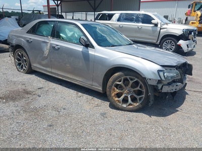 CHRYSLER 300 2018