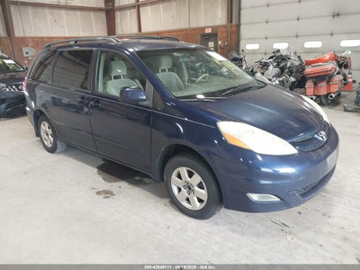 TOYOTA SIENNA 2006