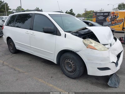 TOYOTA SIENNA 2006