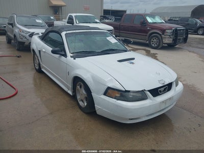 FORD MUSTANG 2001