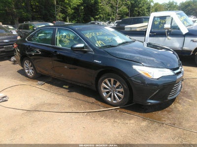TOYOTA CAMRY HYBRID 2016