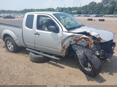 NISSAN FRONTIER 2012