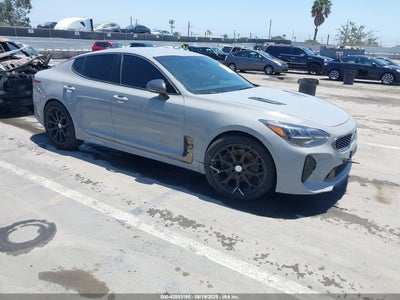 KIA STINGER 2022