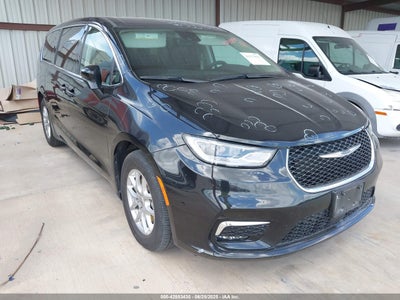 CHRYSLER PACIFICA 2023