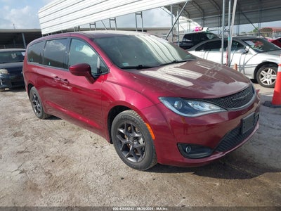 CHRYSLER PACIFICA 2020