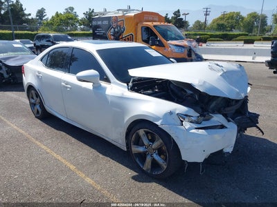 LEXUS IS 2015
