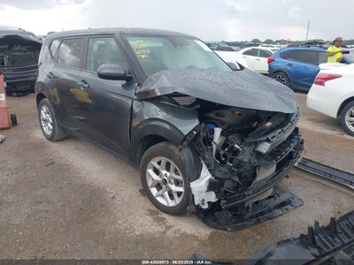 KIA SOUL 2023