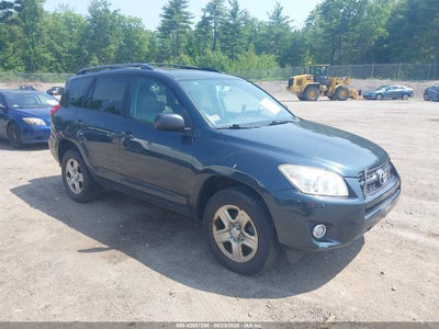 TOYOTA RAV4 2011