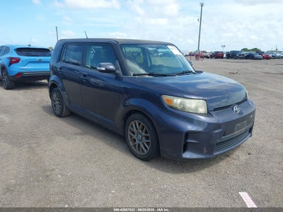 SCION XB 2011